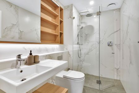 Designer Two Bedroom Residence In The Popular Amara Residences' - Photo 3