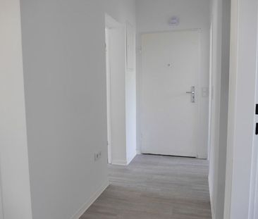 ﻿Schöne 3-Zimmer-Wohnung mit Tageslichtbad und Balkon in Hanau-Groß... - Foto 1
