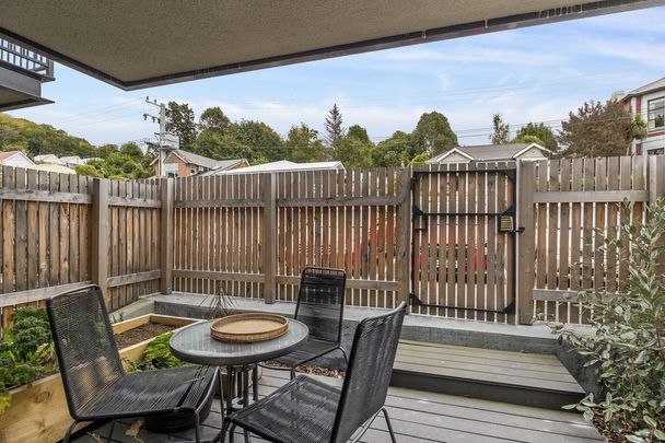 Luxury Apartment - Photo 1