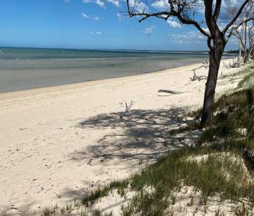 Beachside Living.... - Photo 2