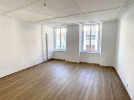 Appartement de 2.5 pcs totalement renové! - Foto 5