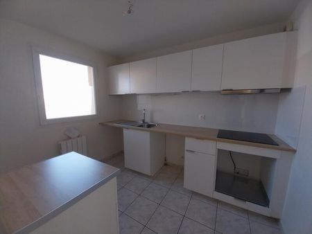 Location Maison 4 pièces 86m² ST JEAN DE BRAYE 45800 - Photo 4