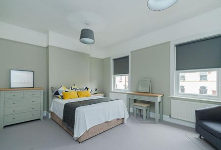 4 bedroom terraced house to rent - Photo 4