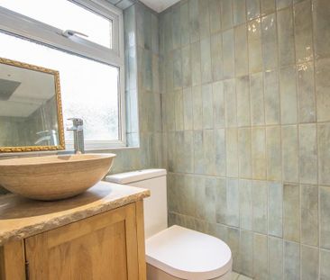 2 bedroom semi-detached house to rent - Photo 3