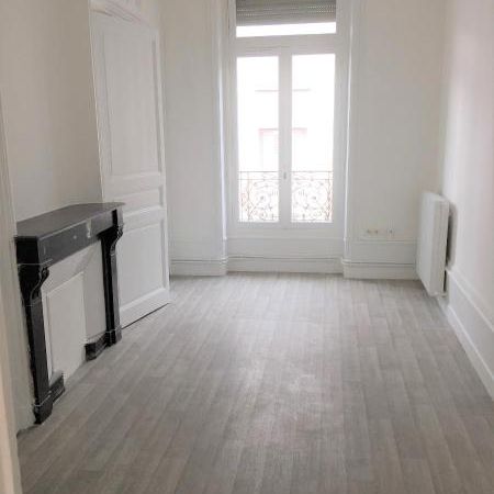 Location Appartement 3 pièces 67m² ST CHAMOND 42400 - Photo 1