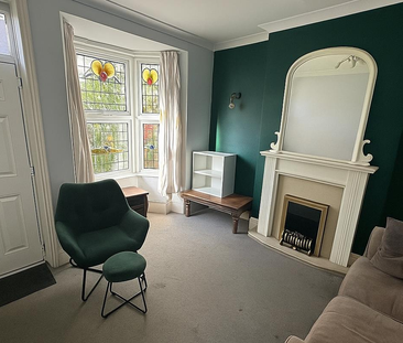 Bates Street - Photo 1