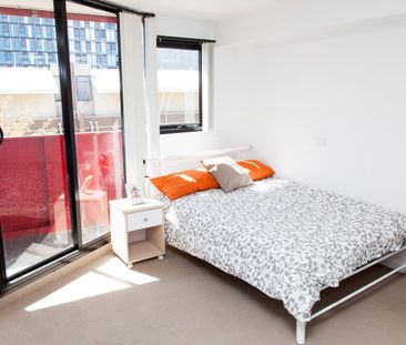 Purpose Built Student Only Accommodation. - Photo 3