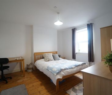 4 College Road - Photo 6