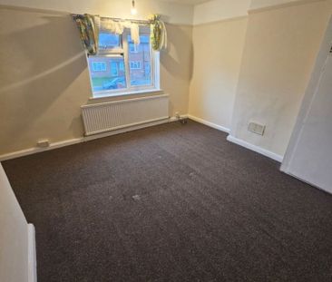 2 bed semi-detached house to rent in Bristol Road, Luton, LU3 - Photo 6