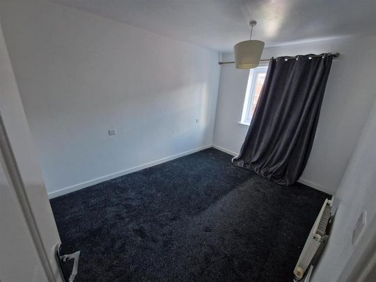 3 bedroom end of terrace house to rent - Photo 1
