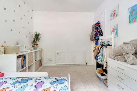 3 bedroom terraced house to rent - Photo 5