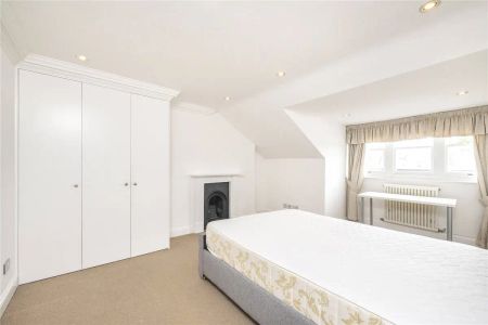 5 bedroom house in Belsize Park - Photo 4