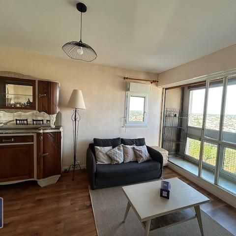 Location Appartement 2 pièces 52m² POITIERS 86000 - Photo 1