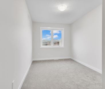 For Lease - 19 Wilkinson Avenue, Cambridge, Ontario - Photo 5