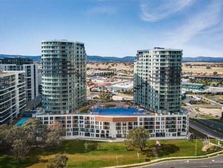 10th floor living in the heart of Gungahlin - Photo 5