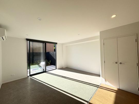 1/88 Holly Road, St Albans, NZ 8014 - Photo 1