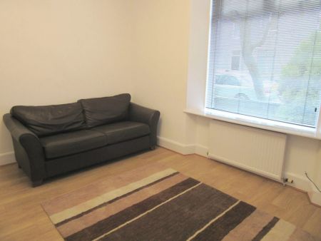 24a Hartington Road, Aberdeen AB10 6YA - Photo 2