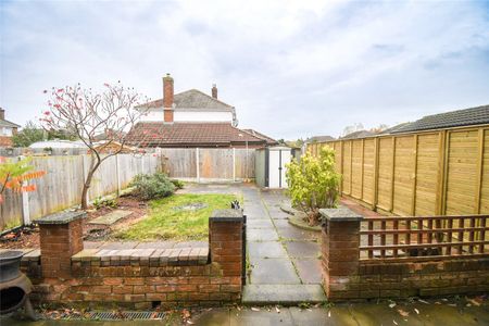 Blackthorne Avenue, CH66 2XA, Ellesmere Port - Photo 4