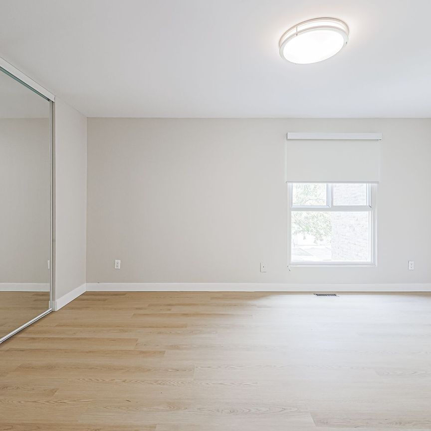 For Lease - 560 Waverly Street Unit# 18, Oshawa, Ontario - Photo 1