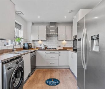 3 Bed Semi-Detached House, Brindle Avenue, CV3 - Photo 6