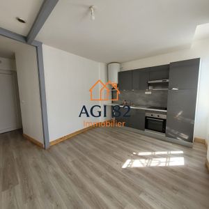 Location Appartement 2 pièces 28m² CASTELSARRASIN 82100 - Photo 2