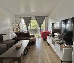 1 room apartment of 53m² in Lévis - Photo 2