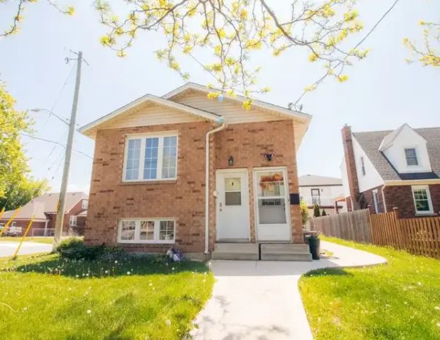64 Facer Street | 64 Facer Street, St. Catharines - Photo 1