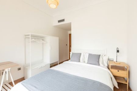 Carrer d'Hernán Cortés, Valencia, Valencian Community 46004 - Foto 3