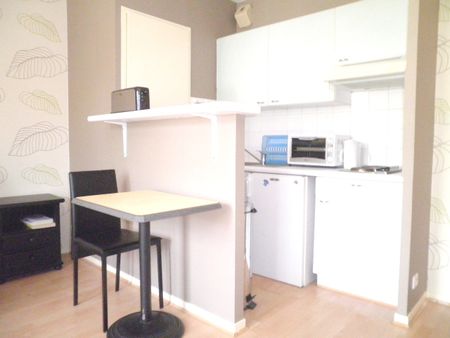 Location appartement 1 pièce 28 m2 à Tours - Photo 2