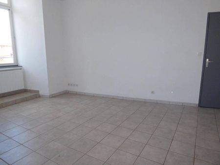 Location appartement 2 pièces 51.35 m² à Villeneuve-de-Berg (07170) 4 - Photo 4