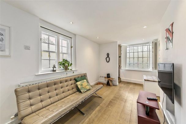 2 bedroom terraced house to rent - Photo 1