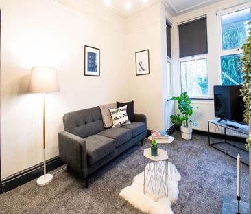 Westbury Mount (Room 3), Hunslet, Leeds - Photo 1