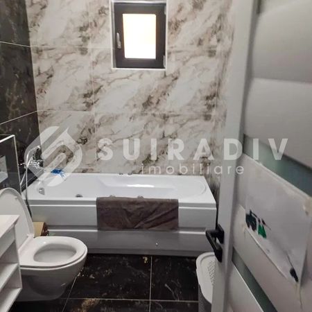 Casa de inchiriat, teren de 500 mp, 2 parcari- Corusu - Fotografie 2