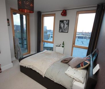 3 Bed Flat, Salcombe Court, E14 - Photo 5