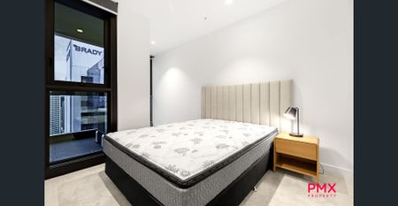 Fully furnished and with Stunning city views - Photo 4