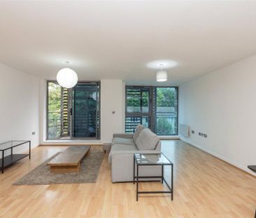2 bedroom apartment to rent - Photo 4