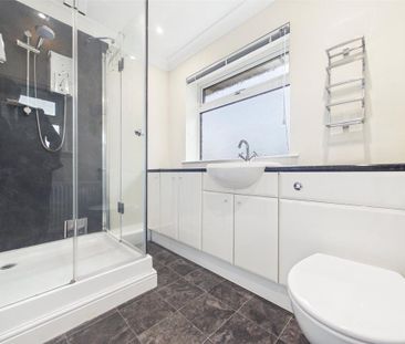 3 bedroom semi-detached house to rent - Photo 6