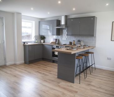 3 bedroom terraced house to rent - Photo 4