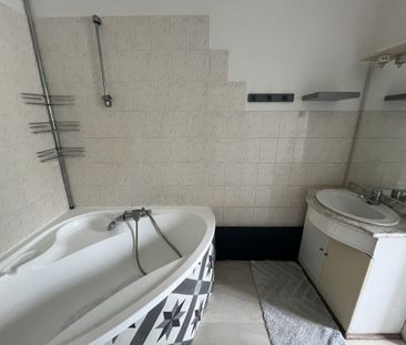 Location Appartement 2 pièces 34m² TROYES 10000 - Photo 5