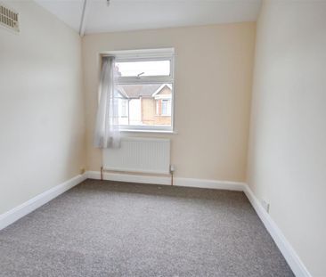 Euston Avenue, Watford - Photo 4
