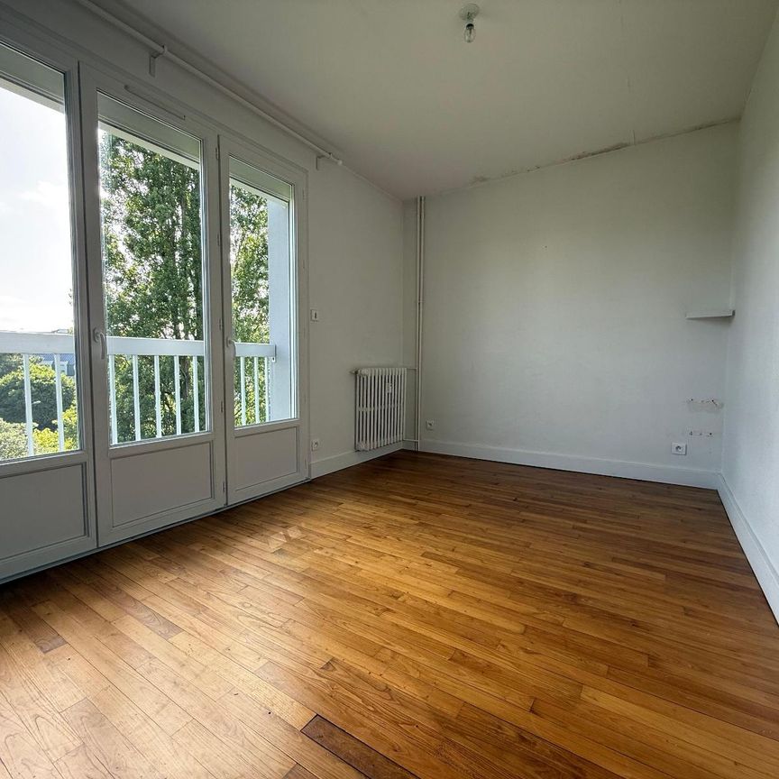 Location Appartement 4 pièces 70m² ST SEBASTIEN SUR LOIRE 44230 - Photo 1