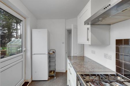 2 bedroom property to rent - Photo 2