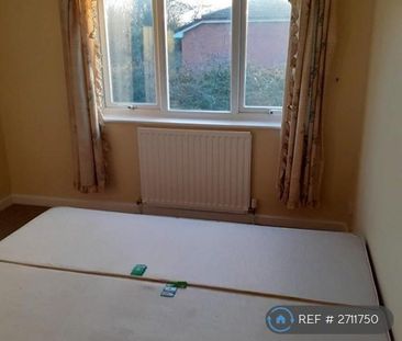 3 bedroom terraced house to rent - Photo 5