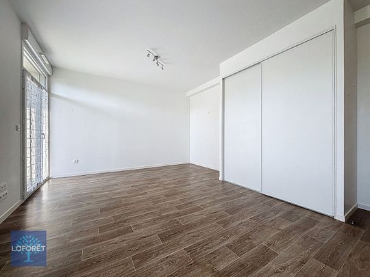 Apartment - Photo 1