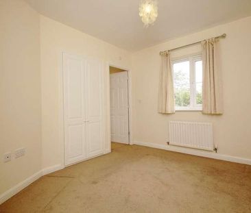 Dovedale, Swindon, Wiltshire, SN25 - Photo 1