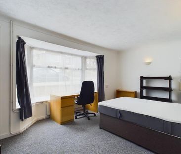 5 bedroom house to rent - Photo 4