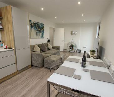 2 bedroom apartment to rent - Photo 2