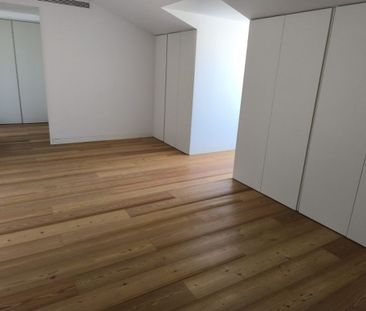 2 room luxury Duplex for rent in Lisbon, Portugal - Photo 6