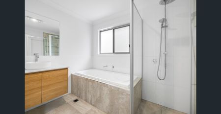 Coastal-Inspired Luxury Family Home - Photo 3