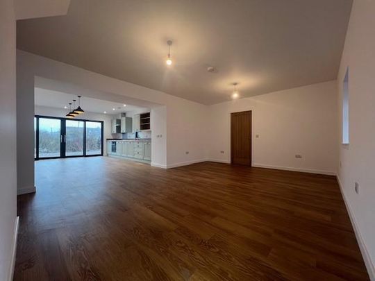 5 bedroom terraced house to rent - Photo 1